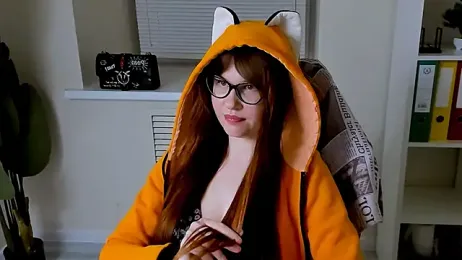 CarolGiggly webcam model stream image