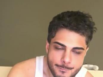 puffishere webcam model stream image