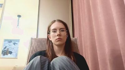 ClaudeYamakawa webcam model stream image
