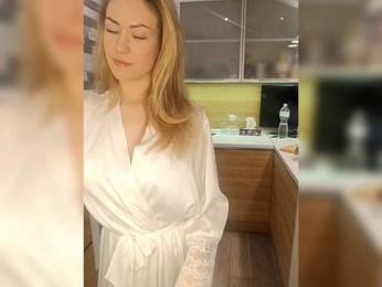 EnergyGirl webcam model stream image