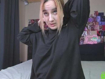 Min1Kara webcam model stream image