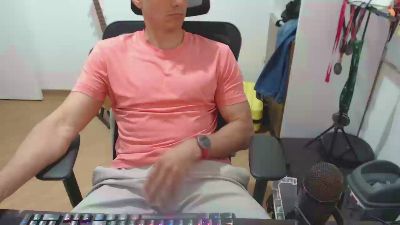 junior95 webcam model stream image