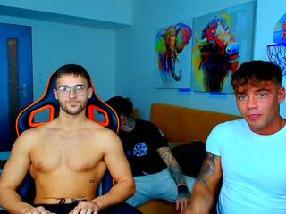 Belami Red webcam model stream image