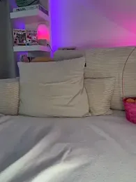 JezzyHill webcam model stream image