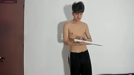 oliver2005boy webcam model stream image