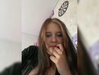 LinbergLin webcam model stream image