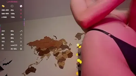 QueenieClagg webcam model stream image