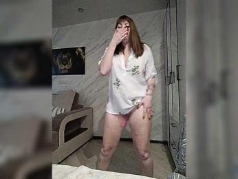 VelvetMila webcam model stream image