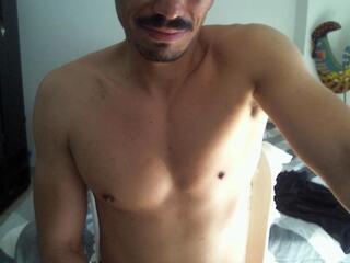 Phelipp webcam flirt4free model stream image