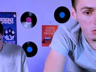 ryan-zen webcam model stream image