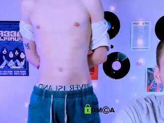 ryan-zen webcam model stream image