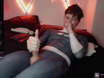 alfiegreenxxx webcam model stream image