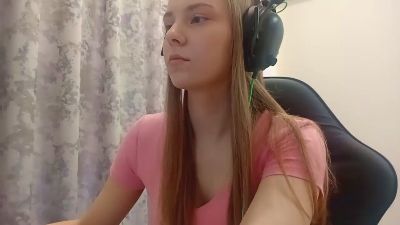 NinfaMowers webcam cam4 model stream image