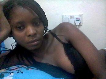 Ebonysly webcam model stream image