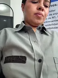 Ariana-07 webcam model stream image