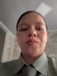 Ariana-07 webcam model stream image