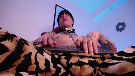 Anhonymus_ webcam model stream image