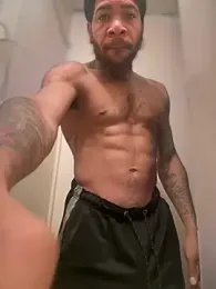 MrMakeH3rSplash webcam model stream image