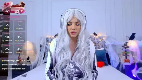 SophieAnn webcam stripchat model stream image