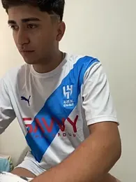 Tavinho067 webcam model stream image