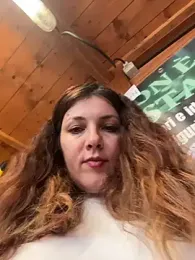 DaisyVibesss webcam model stream image