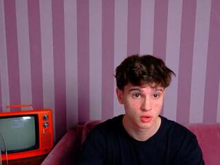 Armand Bubka webcam model stream image