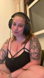 Streetslutblue webcam model stream image