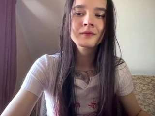 ermelindamerck webcam model stream image