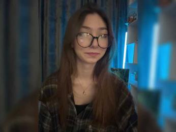 ShyAlya webcam model stream image