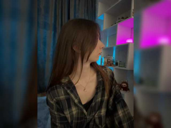 ShyAlya webcam model stream image