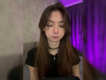 ShyAlya webcam model stream image