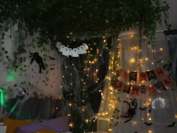 touch_me_if_you_can webcam model stream image