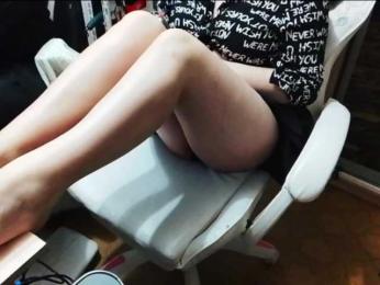 HellTrue2 webcam bongacams model stream image