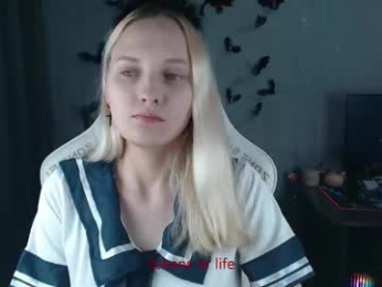 lovers613228 webcam model stream image