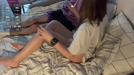 VesnaCrystal webcam model stream image