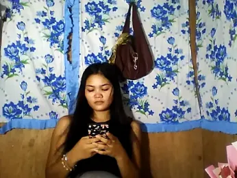 PinaySkinnyJust18 webcam model stream image