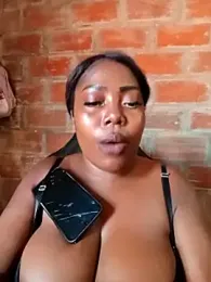 Sofi_will webcam stripchat model stream image