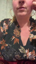 Irinasshow webcam model stream image