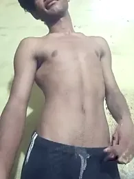 YourTeenBoy21 webcam model stream image