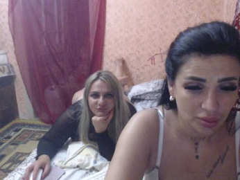 CrazyplesureAnna webcam model stream image