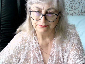 LolkaAlyss webcam model stream image