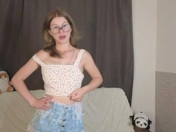 MilenaRizeeen webcam bongacams model stream image