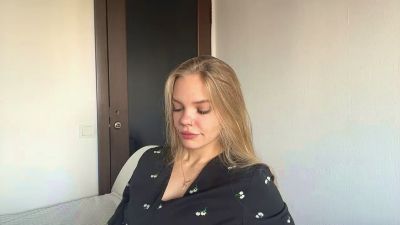 ValrieCanty webcam cam4 model stream image