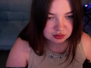 StarryDoll webcam model stream image