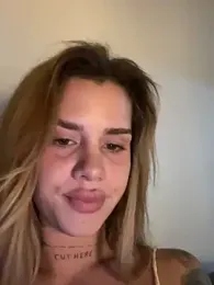 EmiliaCatalina webcam stripchat model stream image