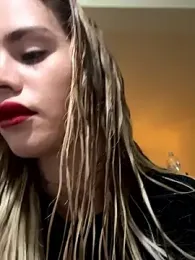 EmiliaCatalina webcam model stream image