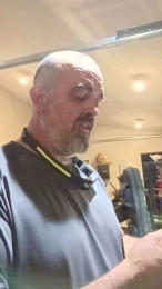 Stuffinyours webcam model stream image