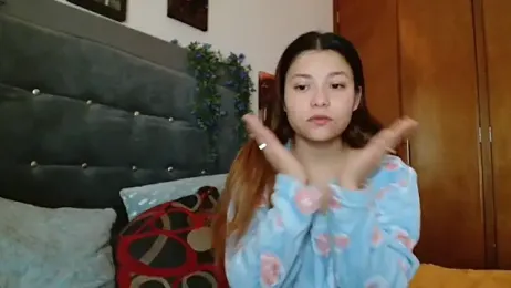 3littleschoolteens webcam stripchat model stream image