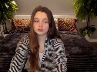 magicpeachs webcam model stream image