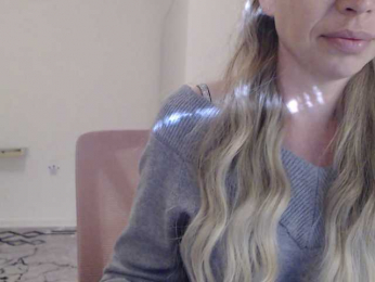 Bestie_S webcam model stream image